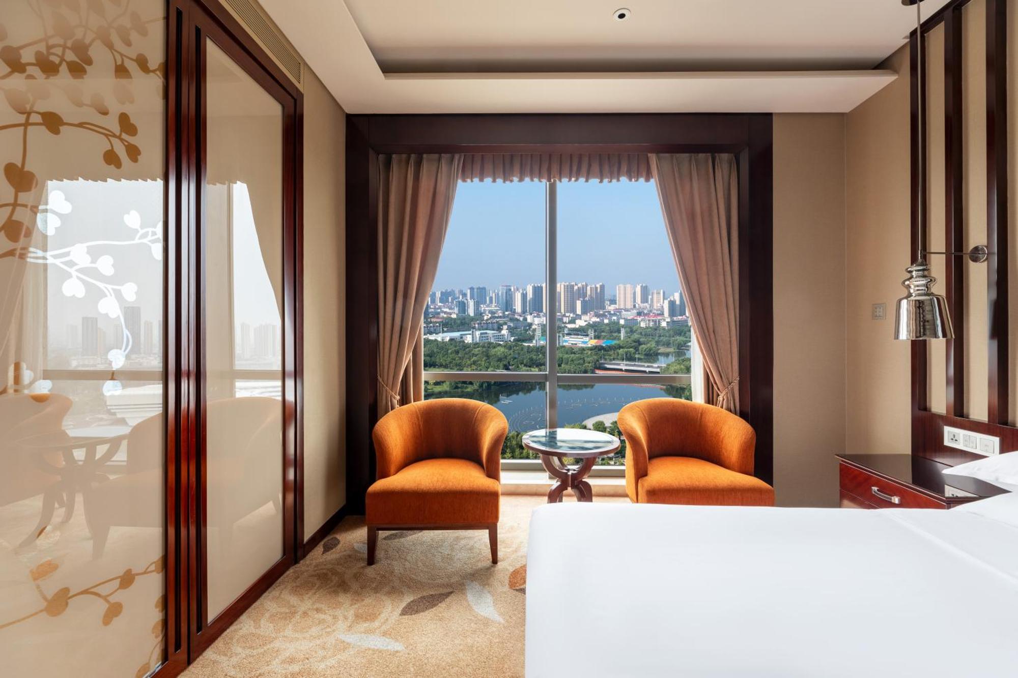 Sheraton Changde Wuling Hotel Exterior photo